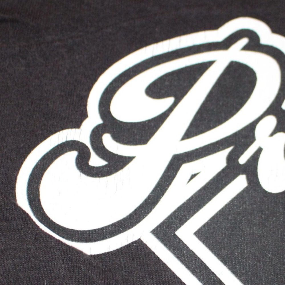 Obey T-shirt - Picture 2 of 3